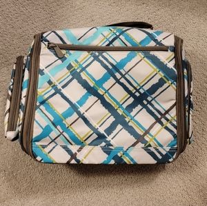 Thirty One Deluxe Hanging Beauty bag